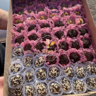 Docinhos decorados do Homem Aranha